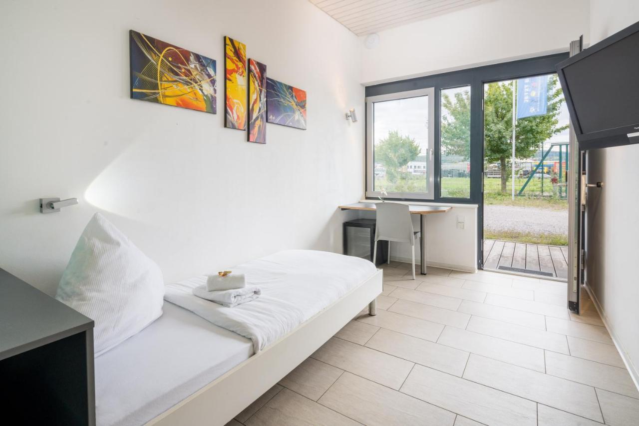 Sport Arena Hotel Waldshut-Tiengen Chambre photo